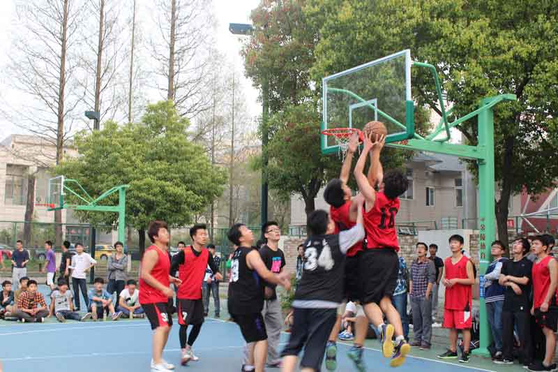 南京航空航天大学自考班篮球联赛